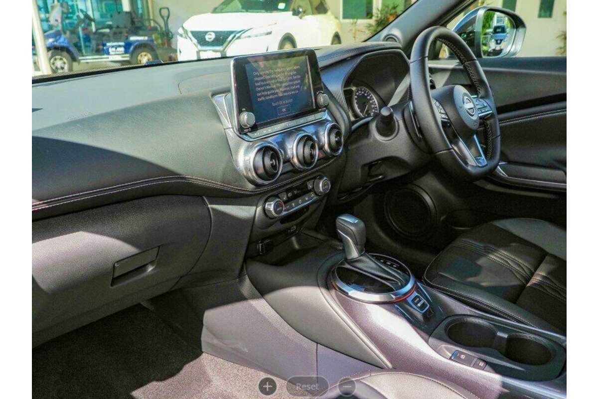 2022 Nissan JUKE ST-L F16