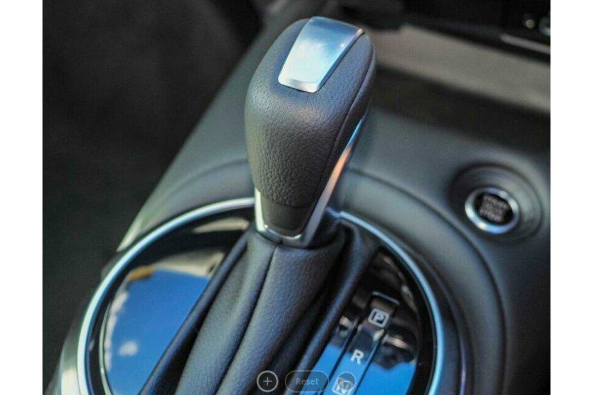 2022 Nissan JUKE ST-L F16