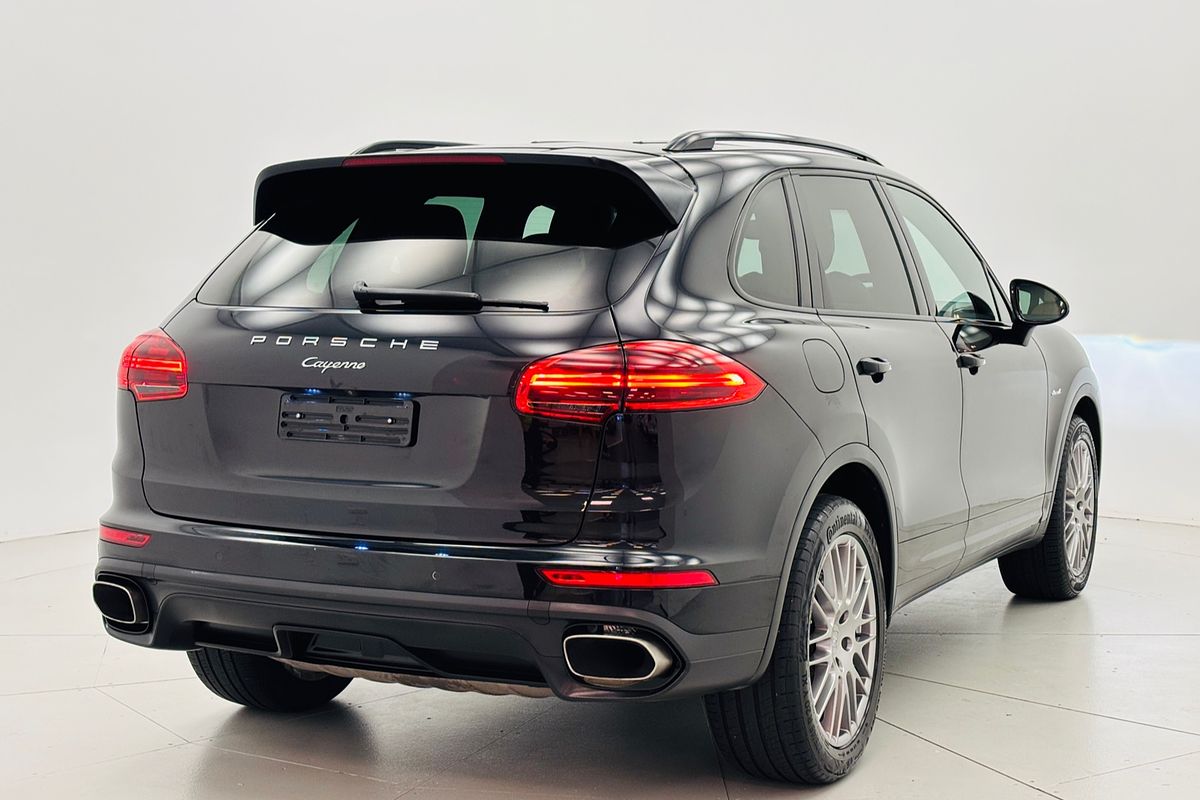 2015 PORSCHE CAYENNE DIESEL 8 SP AUTOMATIC TIPTRONIC 4D WAGON DTV6 DIESEL