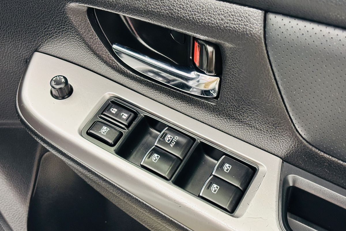 2015 SUBARU XV 2.0i-S CONTINUOUS VARIABLE 4D WAGON 4CYL 