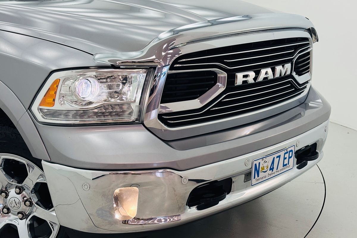2019 Ram. 1500 LARAMIE (4x4) 885KG W/RAMBOXES 8 SP AUTOMATIC CREW CAB UTILITY V8