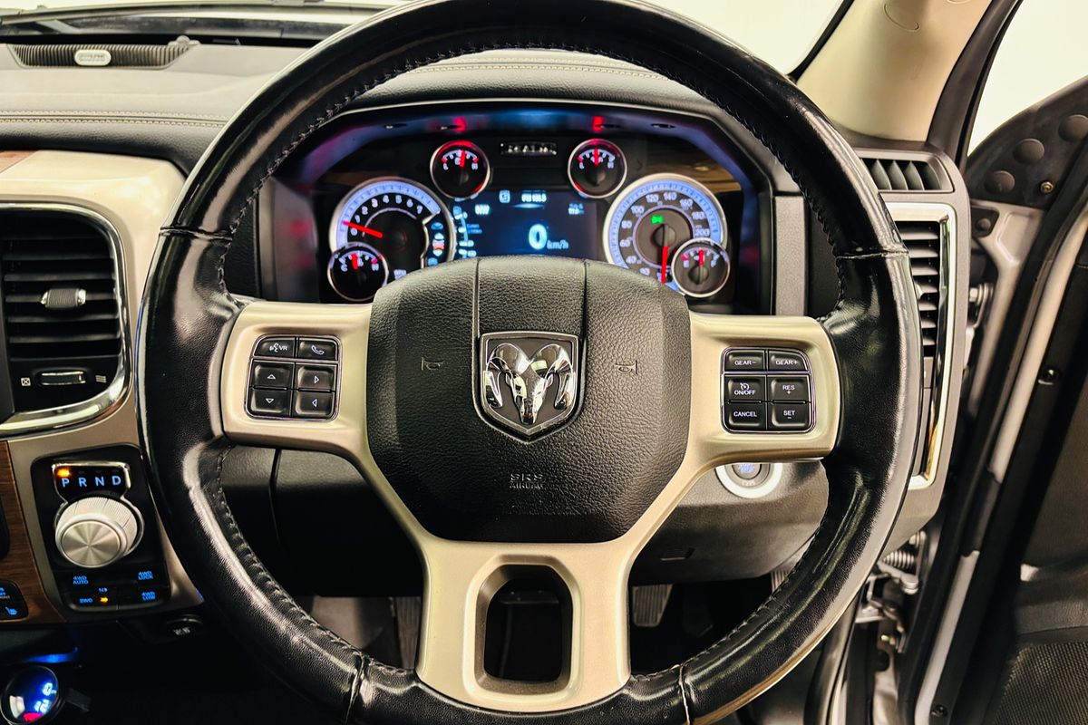 2019 Ram. 1500 LARAMIE (4x4) 885KG W/RAMBOXES 8 SP AUTOMATIC CREW CAB UTILITY V8