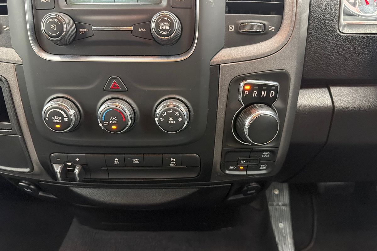 2019 RAM 1500 Express DS 4X4 SWB