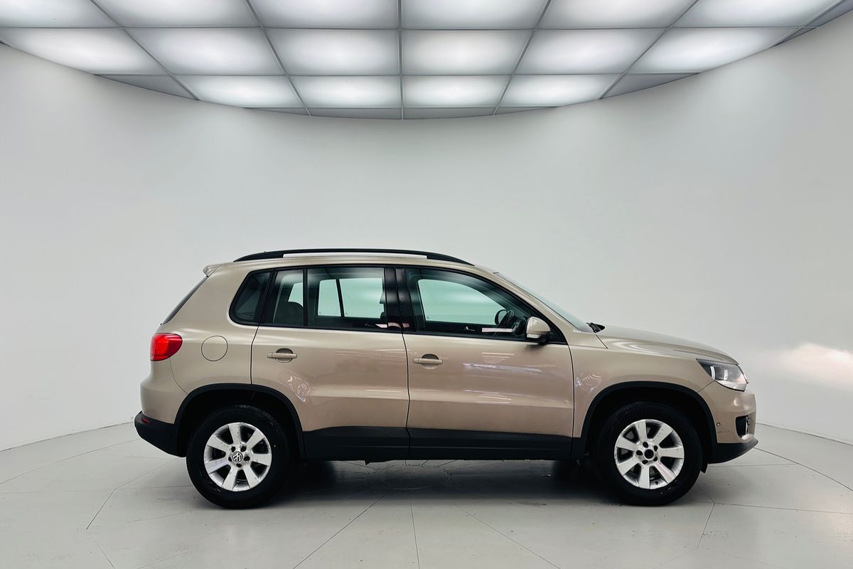 2013 Volkswagen TIGUAN 103 TDI PACIFIC 7 SP AUTO DIRECT SHIFT 4D WAGON DT4 DIESEL