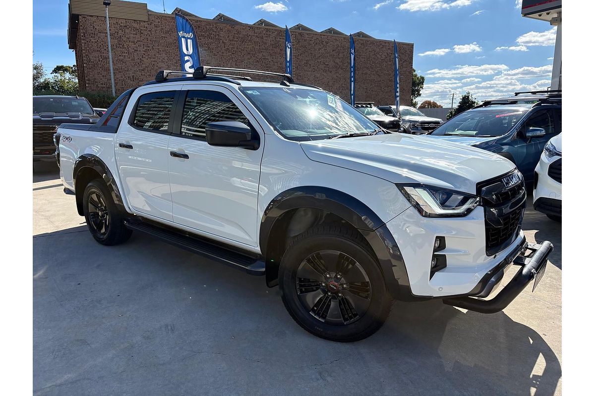 2022 Isuzu D-MAX X-TERRAIN 4X4