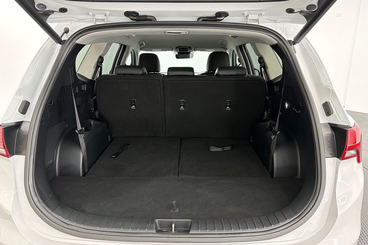 2022 Hyundai Santa Fe Elite TM.V4