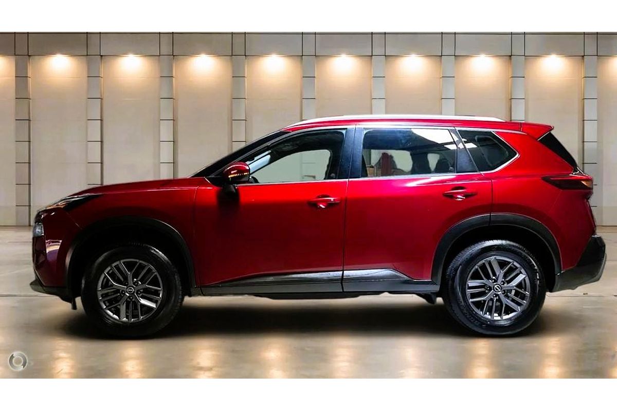 2024 Nissan X-TRAIL ST T33