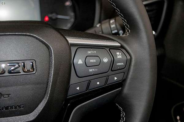 2026 Isuzu MU-X LS-T thumb-13