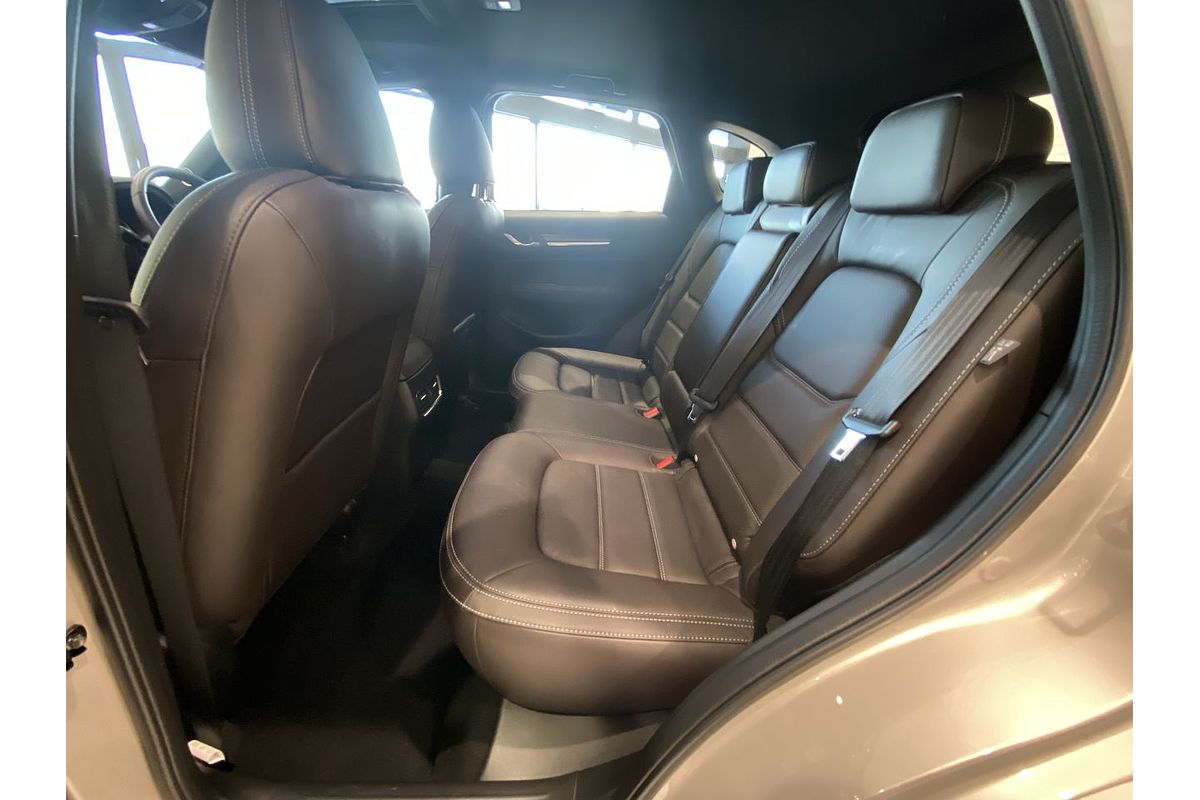 2025 Mazda CX-5 G35 Akera KF Series