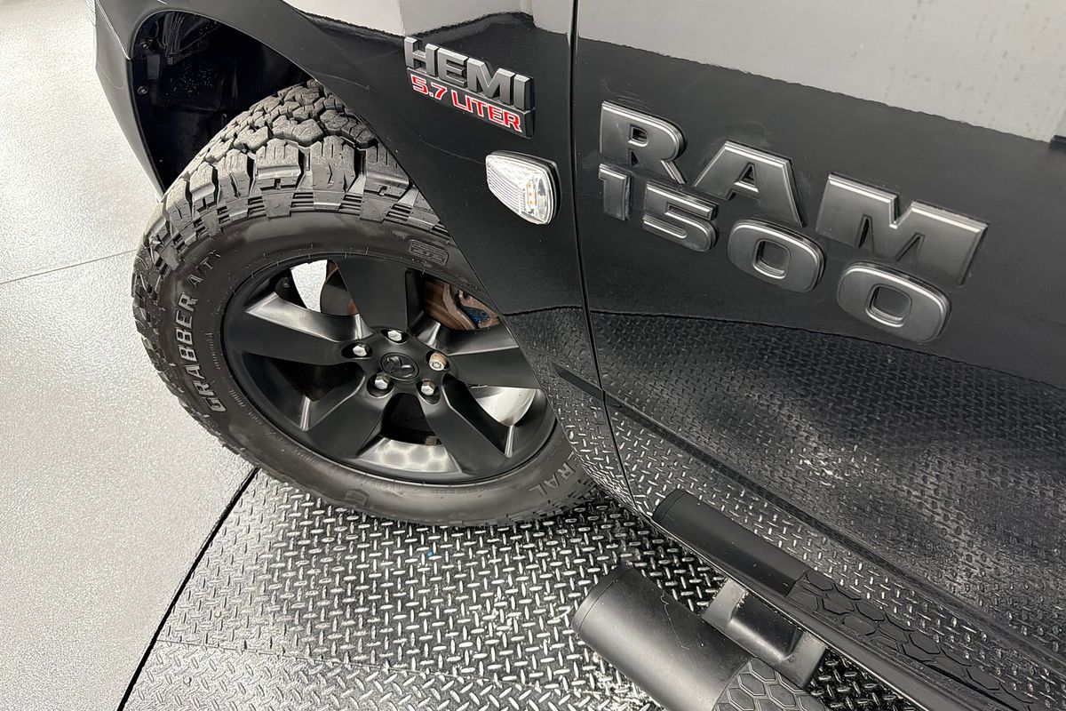 2022 RAM 1500 Express DS 4X4 SWB