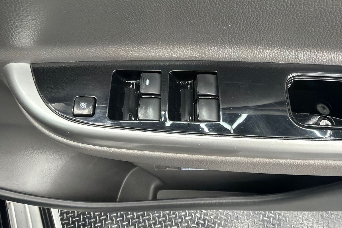 2017 Mitsubishi Triton Exceed MQ 4X4