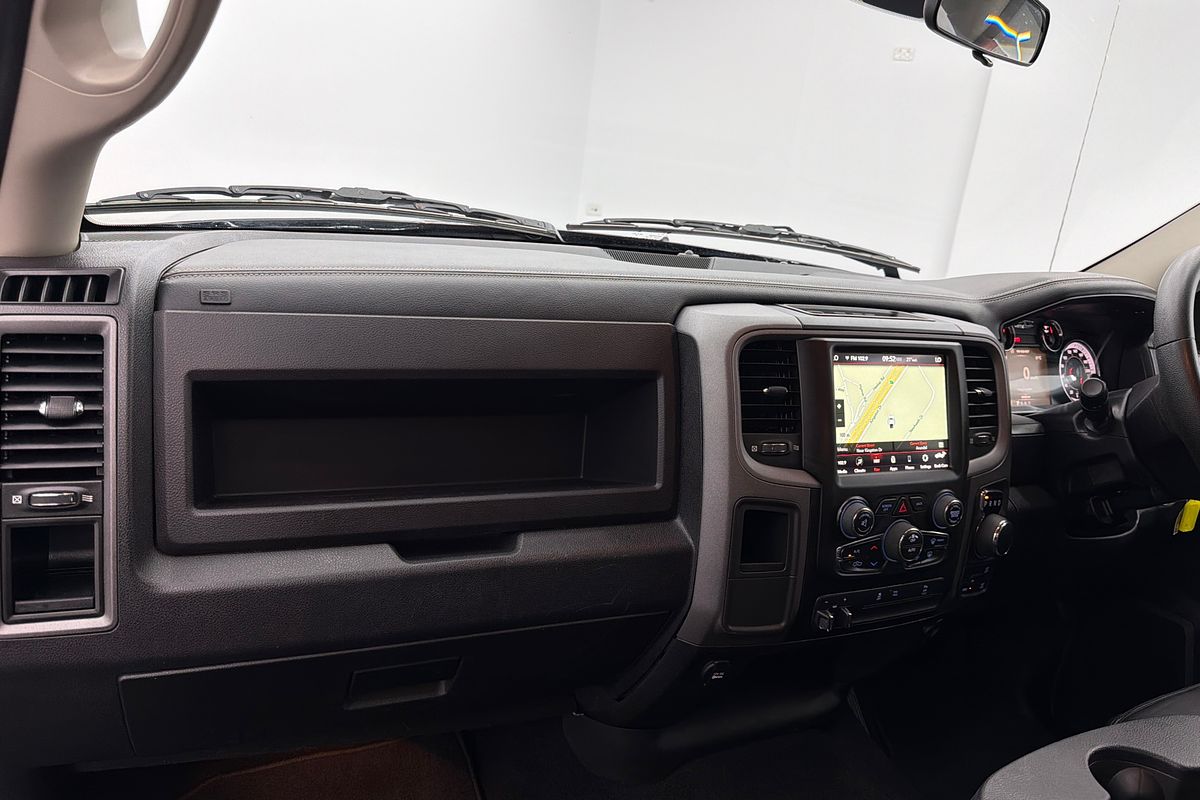 2022 RAM 1500 Express DS 4X4 SWB