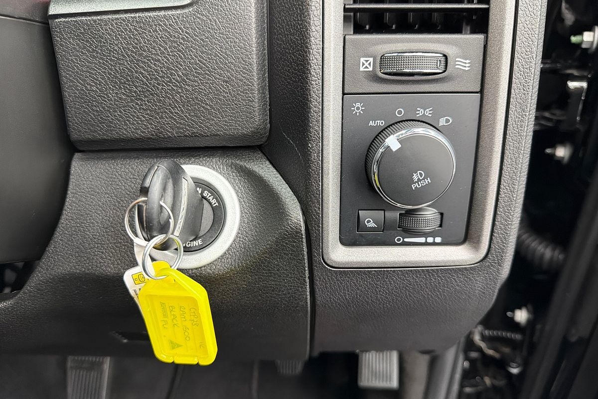 2022 RAM 1500 Express DS 4X4 SWB