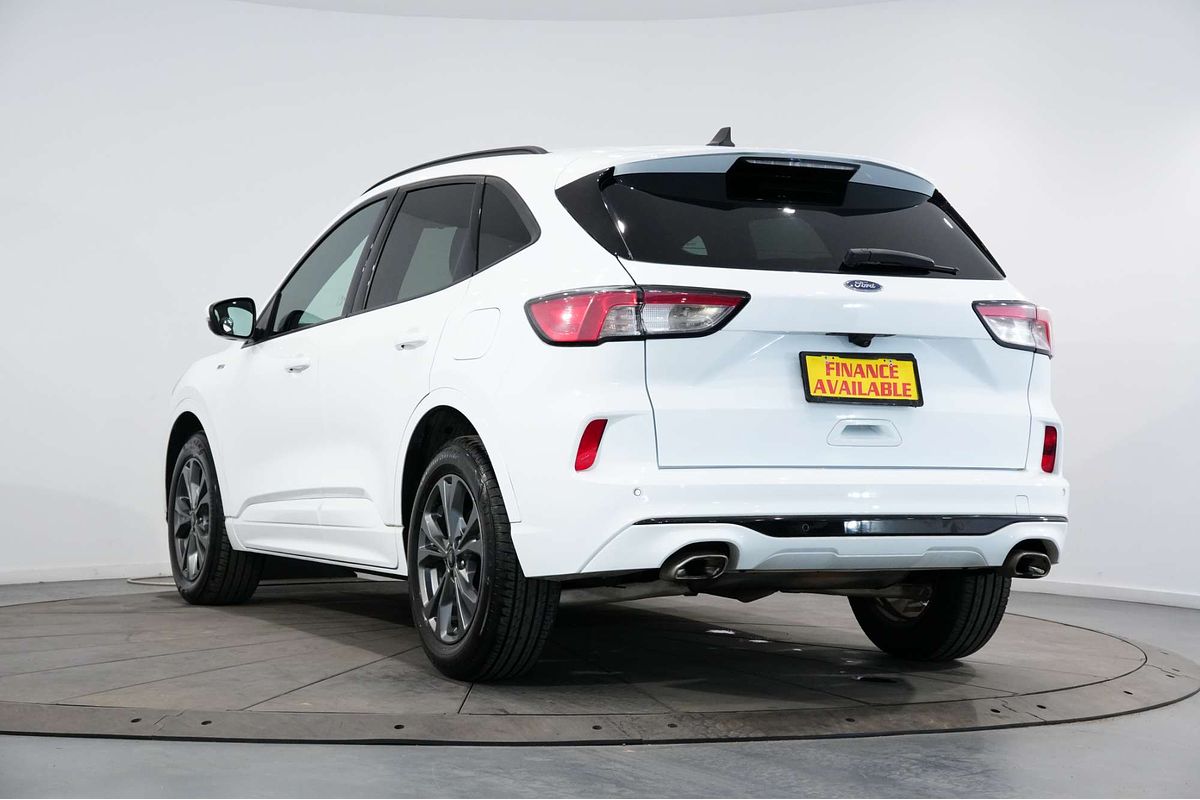 2021 Ford Escape ST-Line ZH