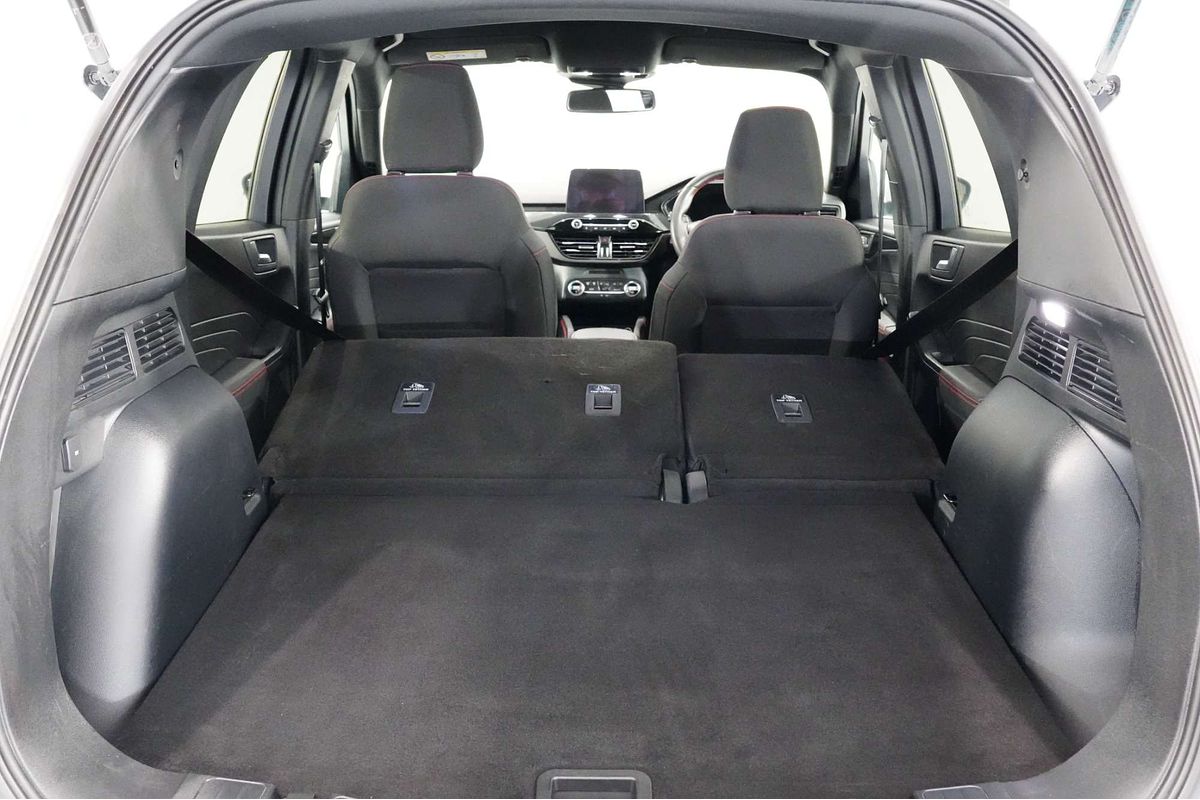 2021 Ford Escape ST-Line ZH