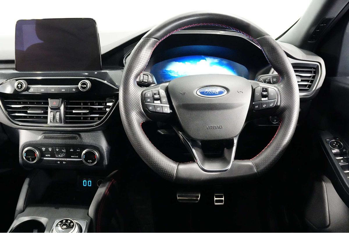 2021 Ford Escape ST-Line ZH