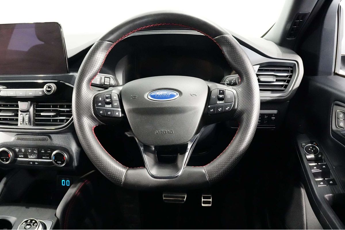 2021 Ford Escape ST-Line ZH
