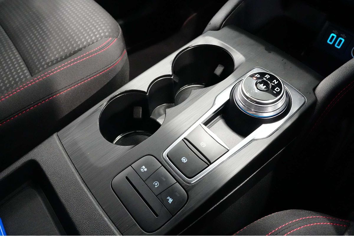 2021 Ford Escape ST-Line ZH