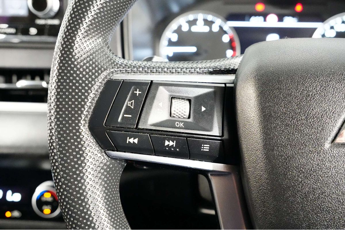 2022 Mitsubishi Outlander ES ZM
