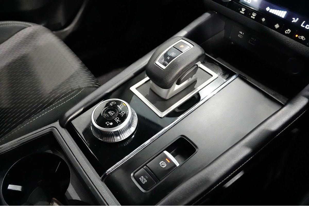 2022 Mitsubishi Outlander ES ZM