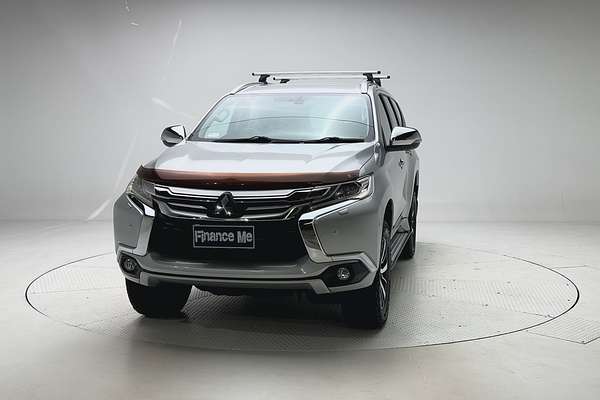 2018 Mitsubishi Pajero Sport Exceed QE thumb-2