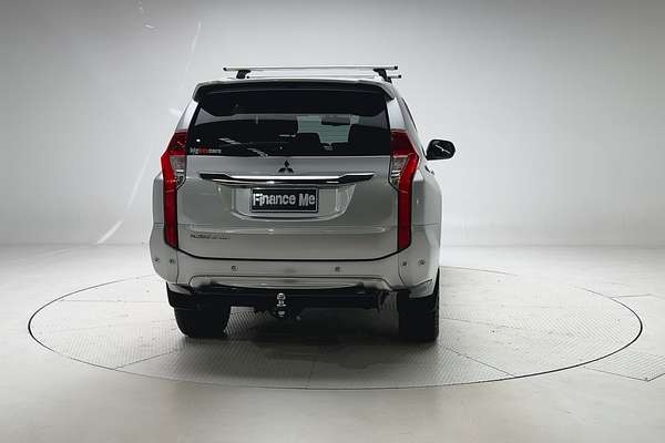 2018 Mitsubishi Pajero Sport Exceed QE thumb-6