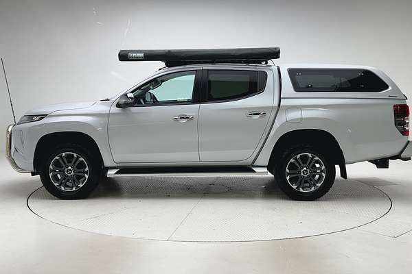 2019 Mitsubishi Triton GLS MR 4X4 thumb-4