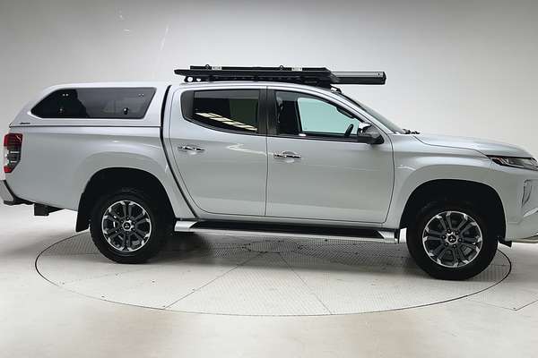 2019 Mitsubishi Triton GLS MR 4X4 thumb-8