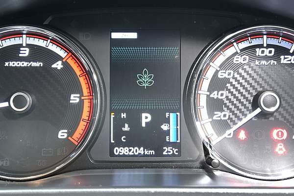 2019 Mitsubishi Triton GLS MR 4X4 thumb-13