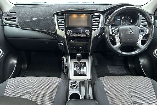 2019 Mitsubishi Triton GLS MR 4X4 thumb-19