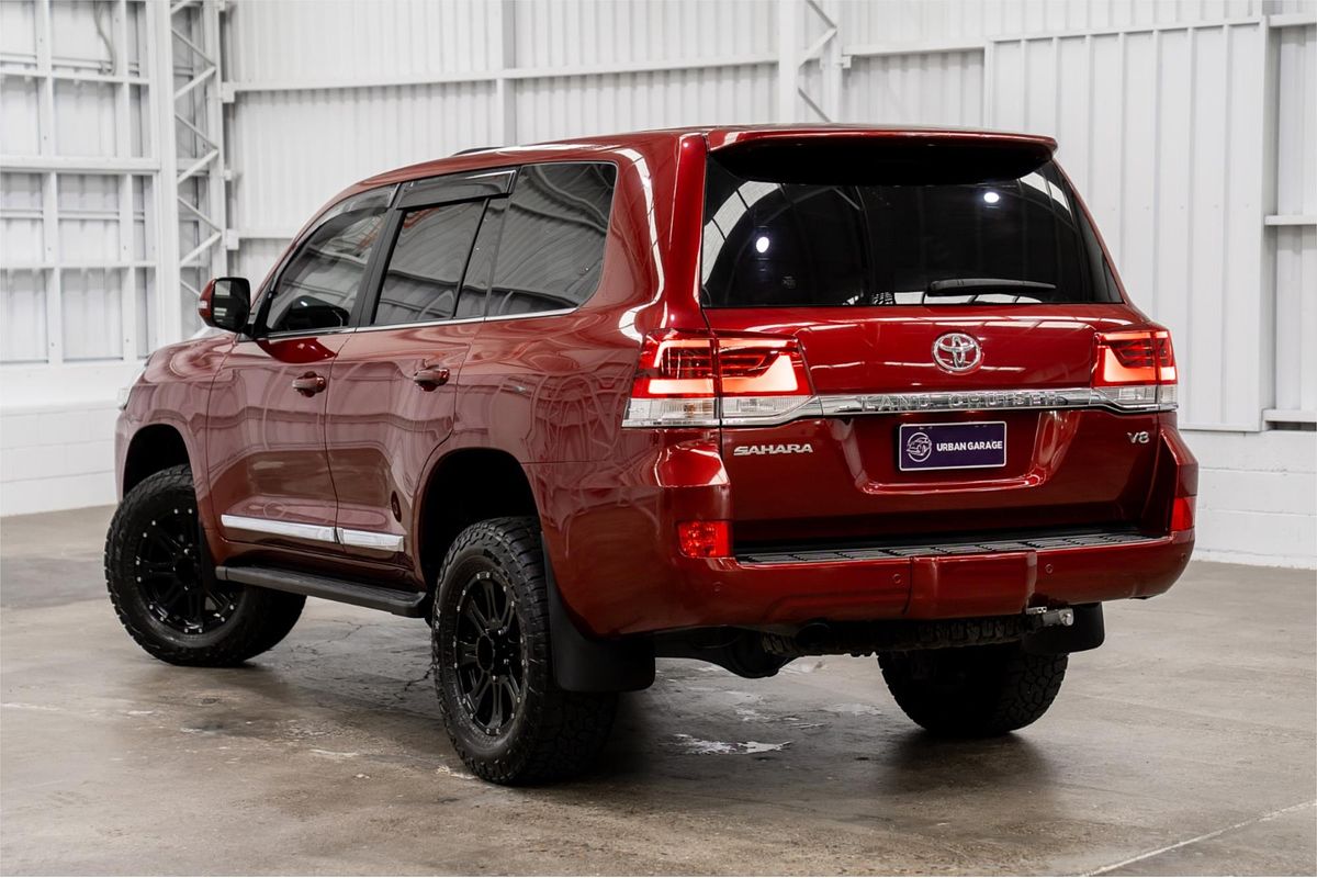 2019 Toyota Landcruiser Sahara VDJ200R