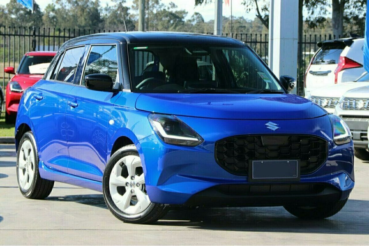 2025 Suzuki Swift Hybrid UZ