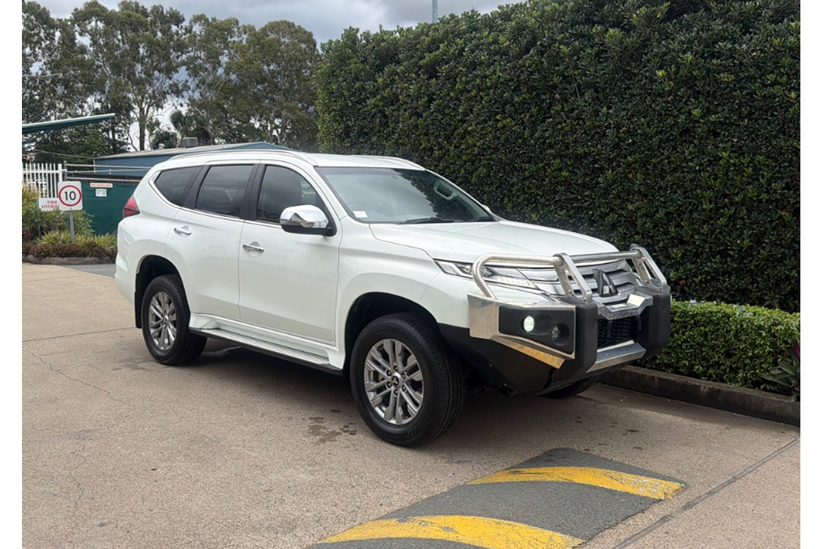 2021 Mitsubishi Pajero Sport GLX QF