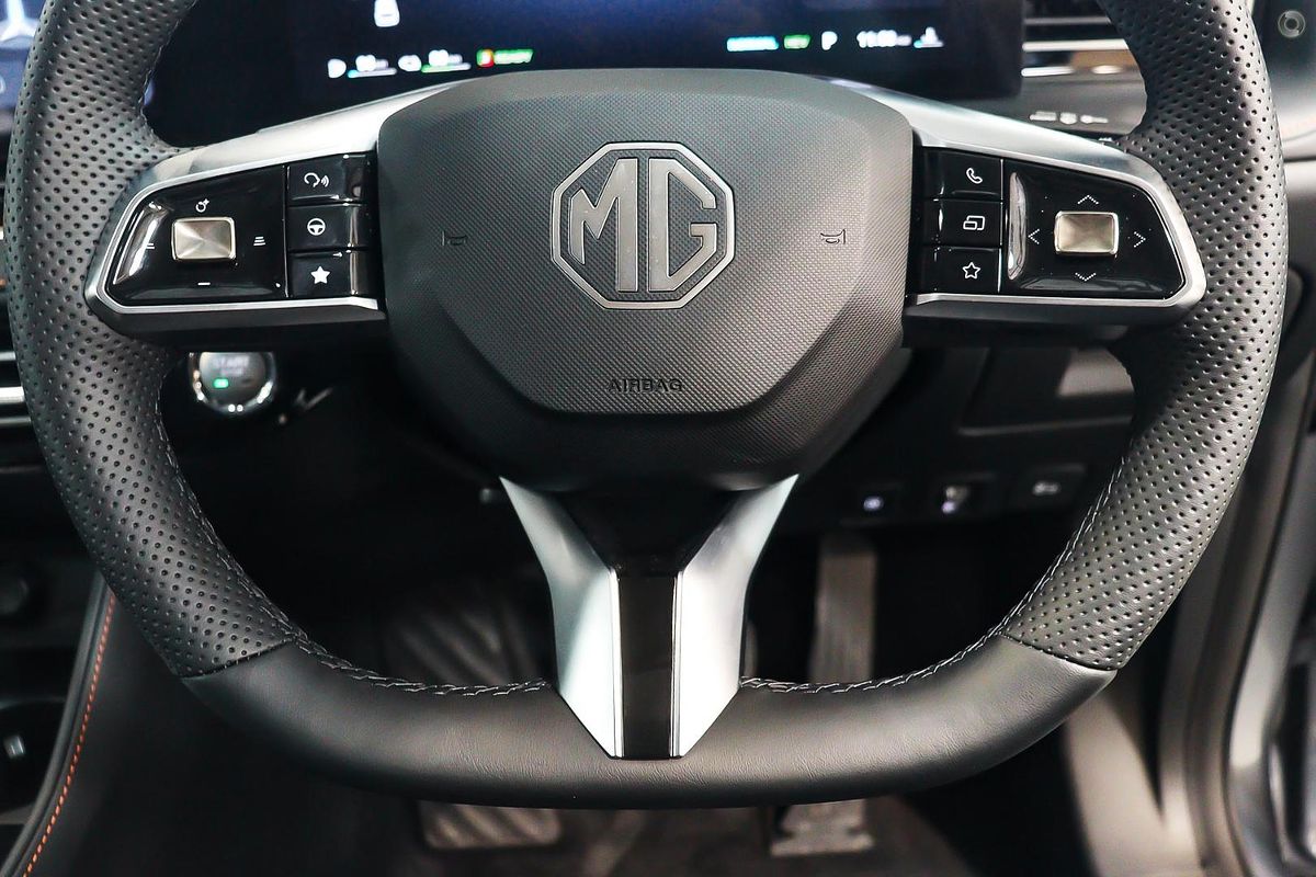 2026 MG HS Super Hybrid Excite AS33P