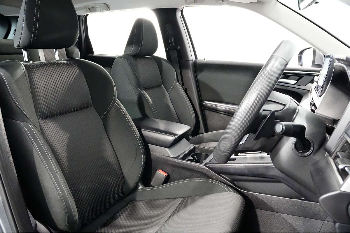 2022 Mitsubishi Outlander ES ZM