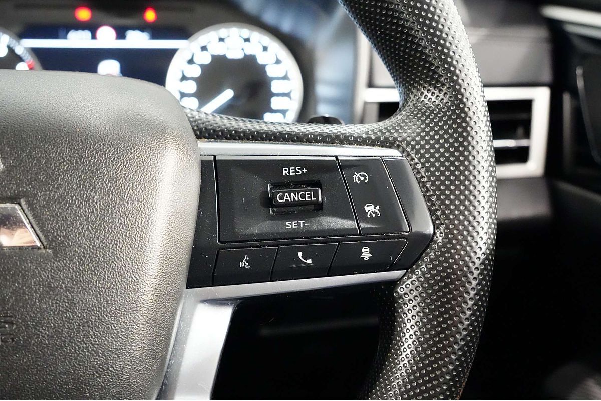 2022 Mitsubishi Outlander ES ZM