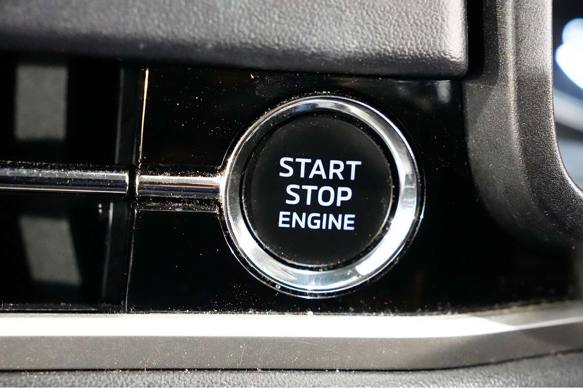 2022 Mitsubishi Outlander ES ZM