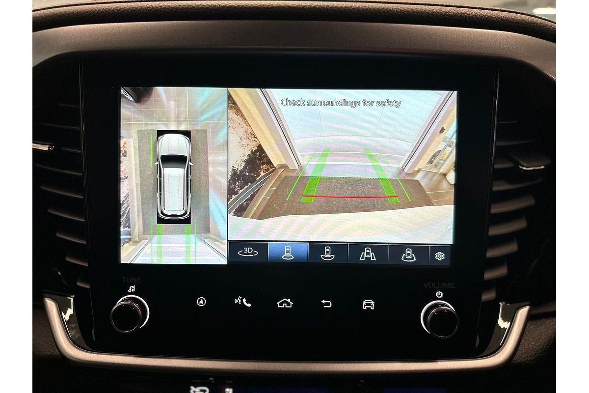 2026 Isuzu MU-X X-TERRAIN