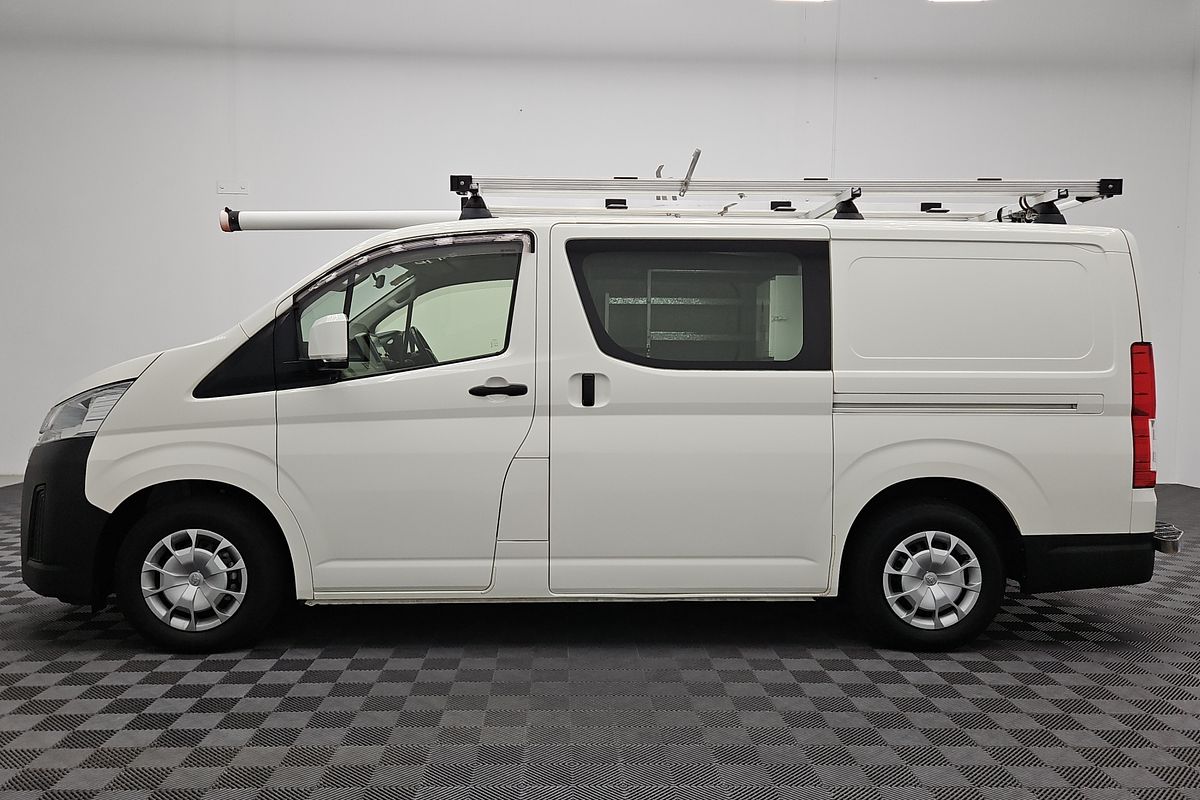 2022 Toyota Hiace GDH300R LWB