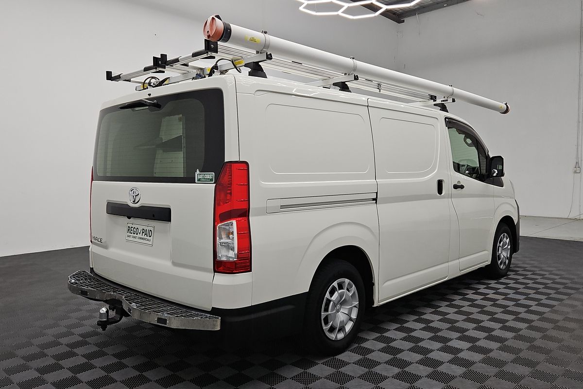 2022 Toyota Hiace GDH300R LWB