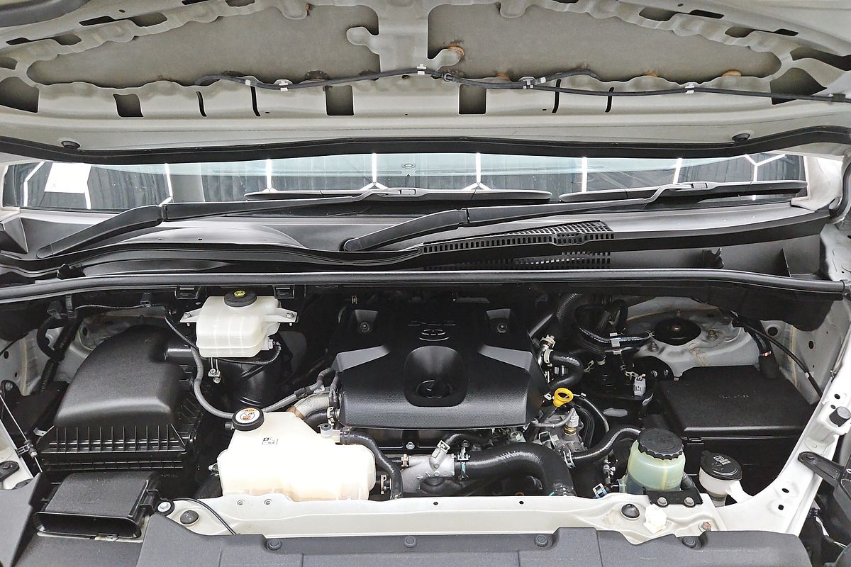 2022 Toyota Hiace GDH300R LWB