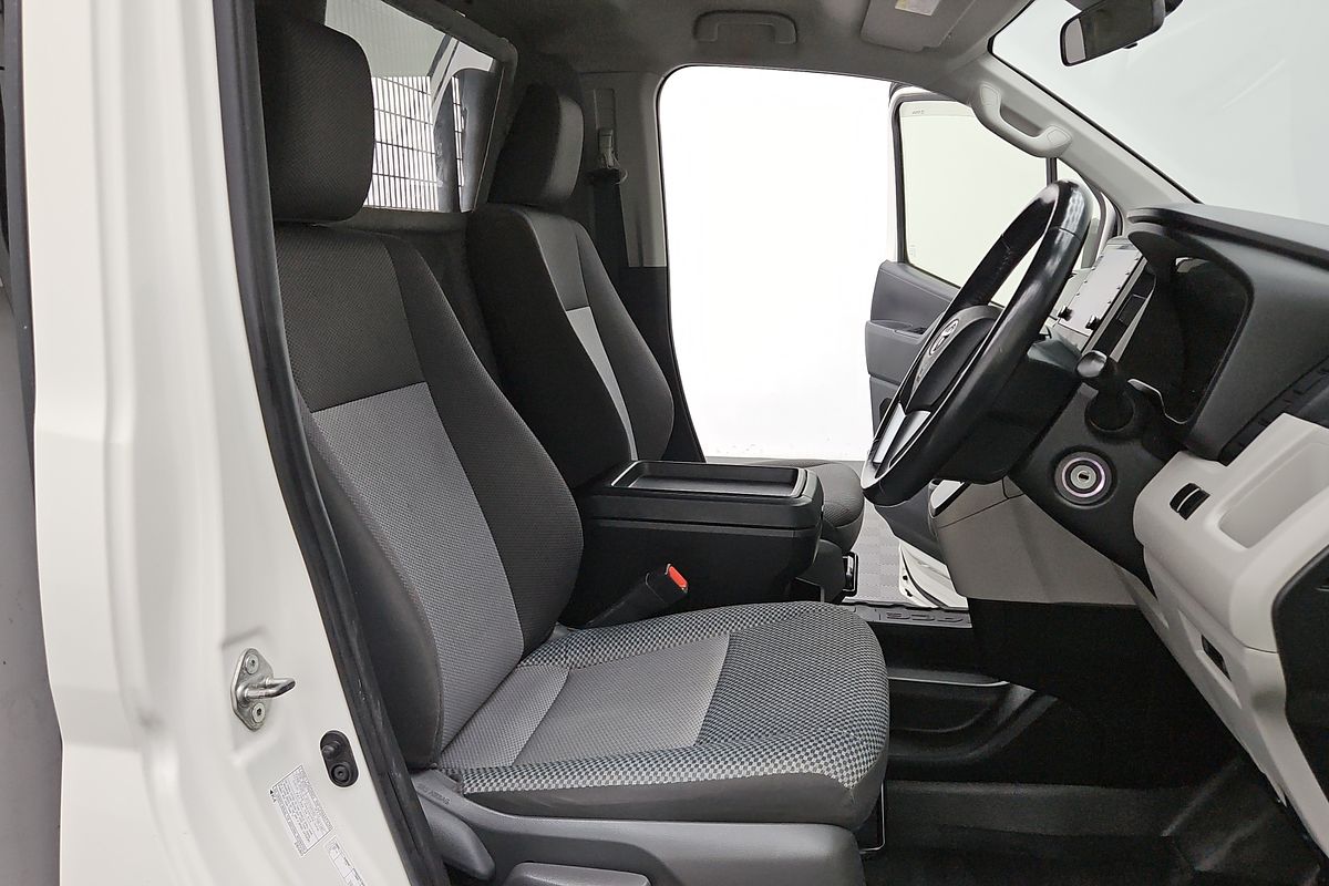2022 Toyota Hiace GDH300R LWB