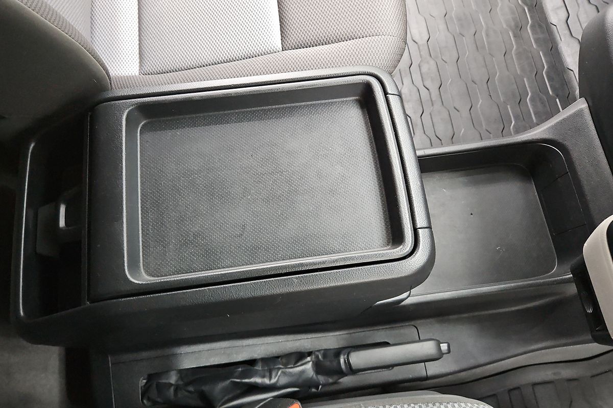 2022 Toyota Hiace GDH300R LWB