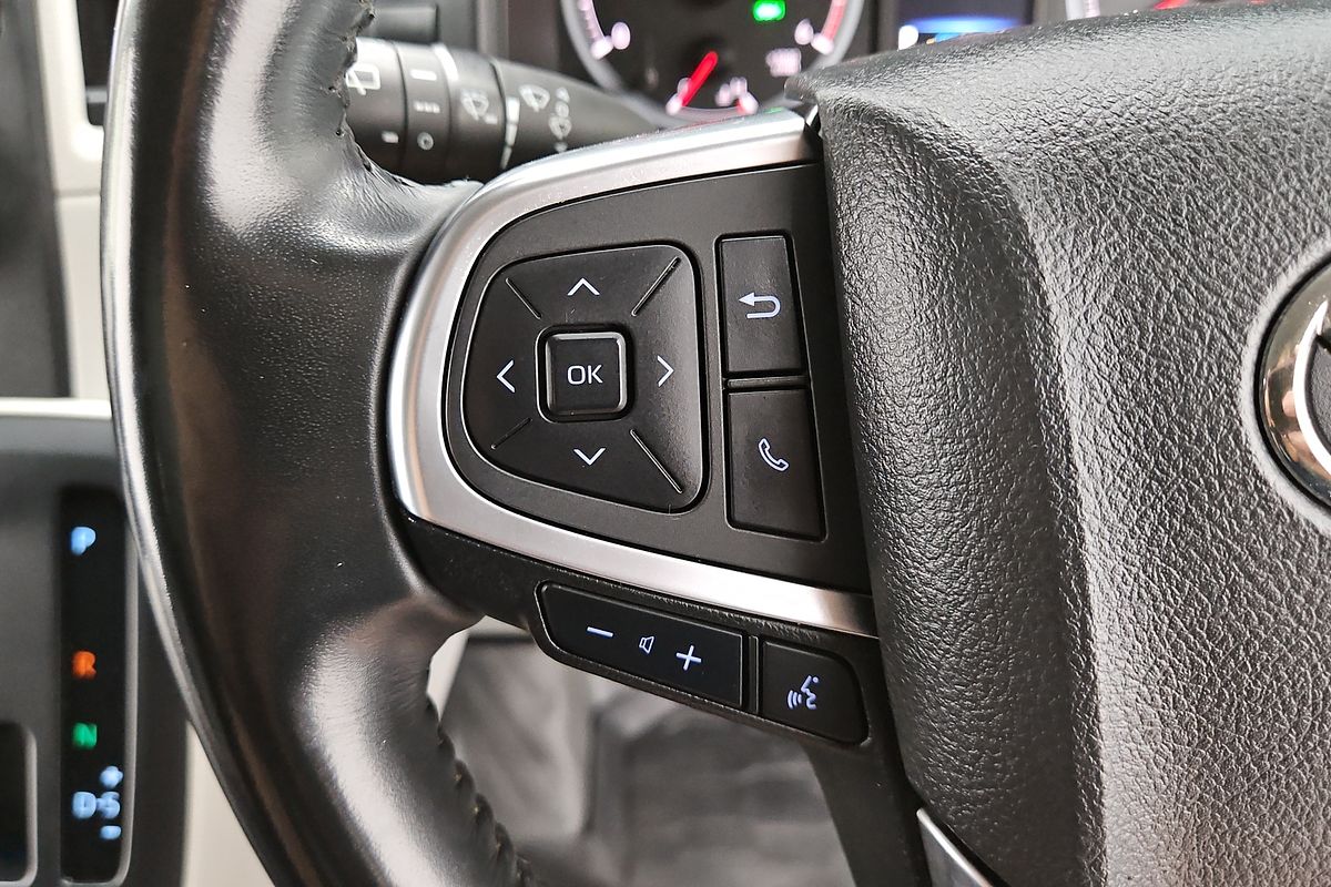 2022 Toyota Hiace GDH300R LWB