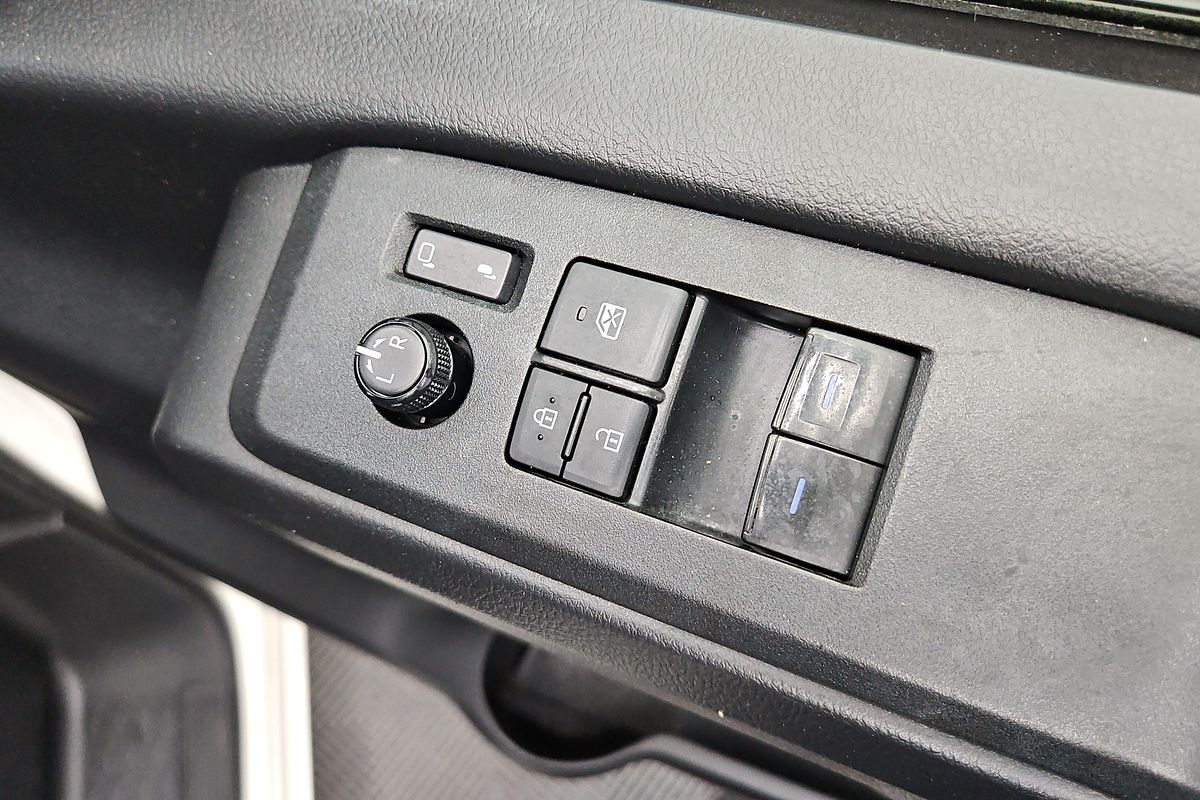 2022 Toyota Hiace GDH300R LWB