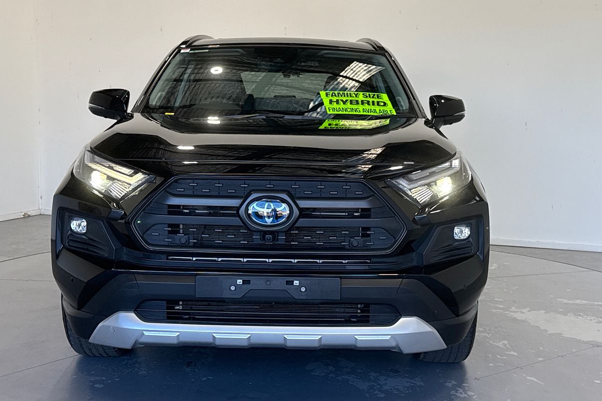 2024 Toyota RAV4 EDGE (AWD) HYBRID AXAH54R