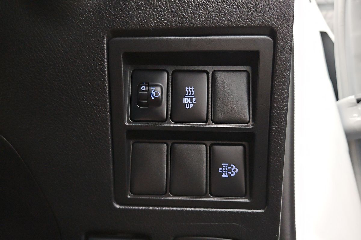 2019 Toyota Hilux SR GUN126R 4X4