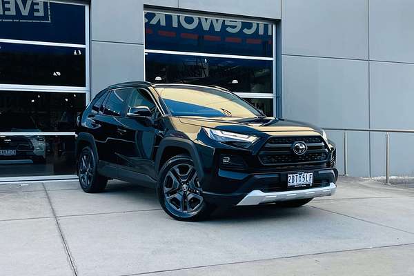 2024 Toyota RAV4 Edge AXAH54R