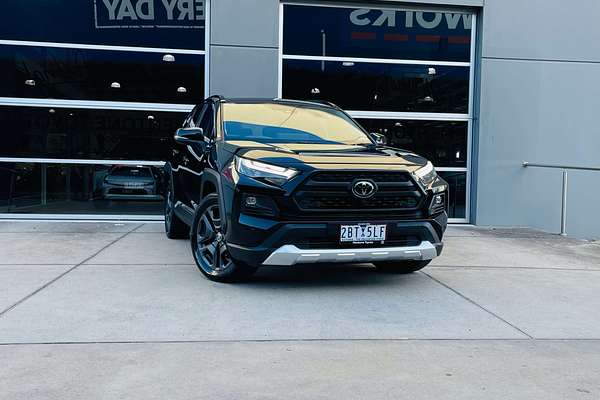 2024 Toyota RAV4 Edge AXAH54R
