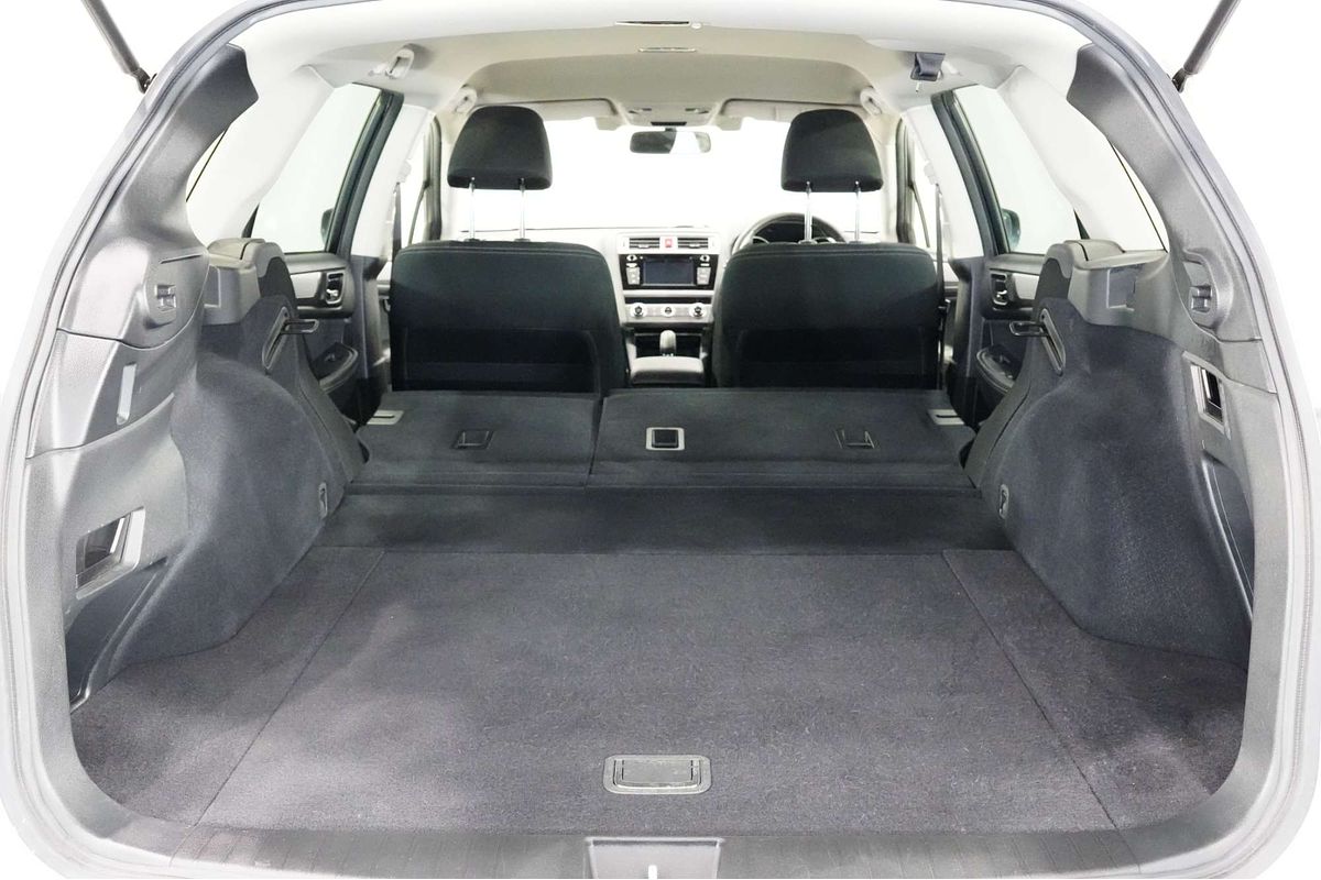 2020 Subaru Outback 2.5i 5GEN